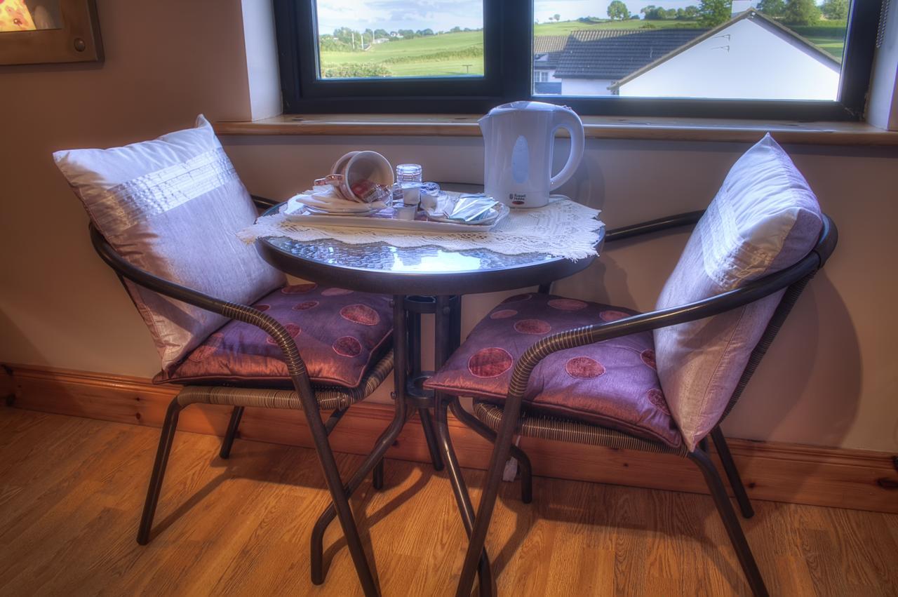 Bed and Breakfast Walkers Nest Карлингфорд Экстерьер фото