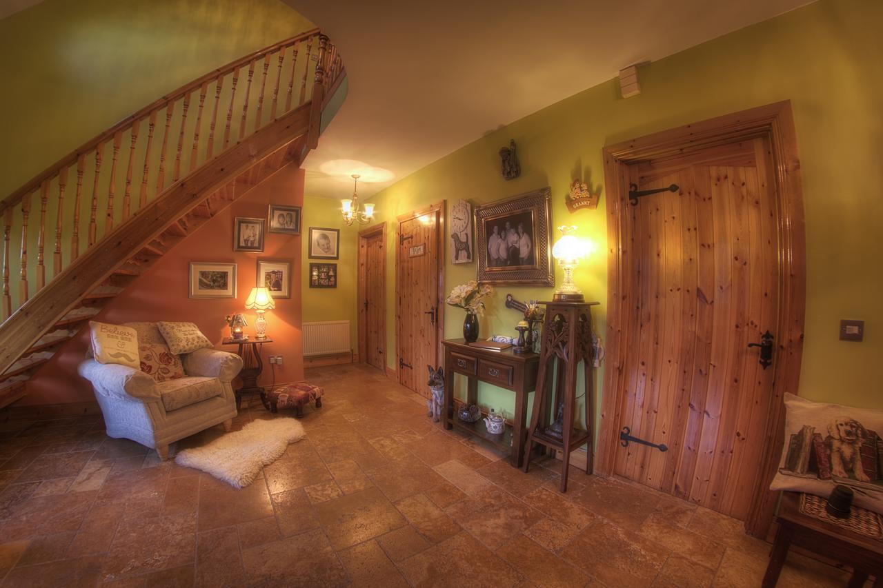 Bed and Breakfast Walkers Nest Карлингфорд Экстерьер фото